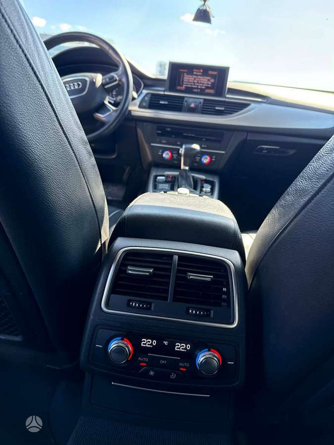 Audi A6, 3.0 l., Седан