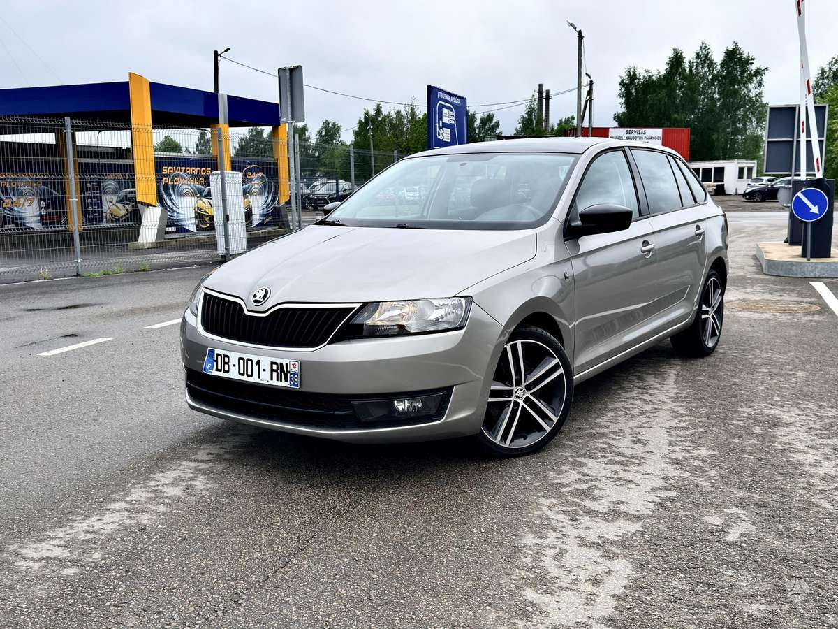 Škoda Rapid - 1
