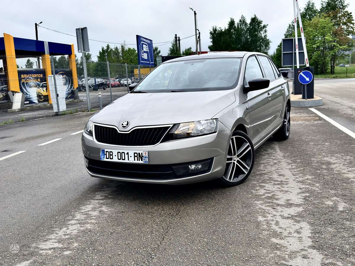 Škoda Rapid - 5