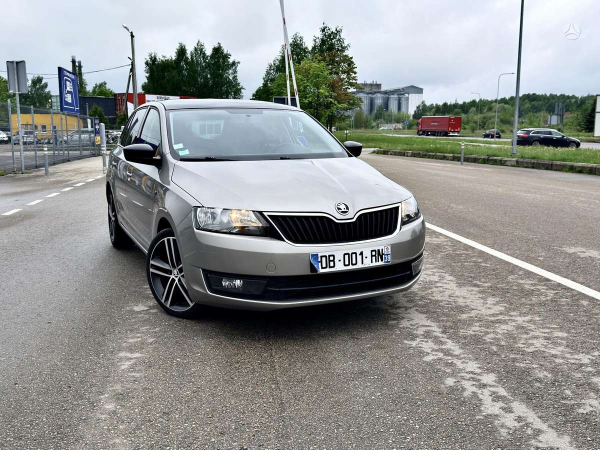 Škoda Rapid - 4