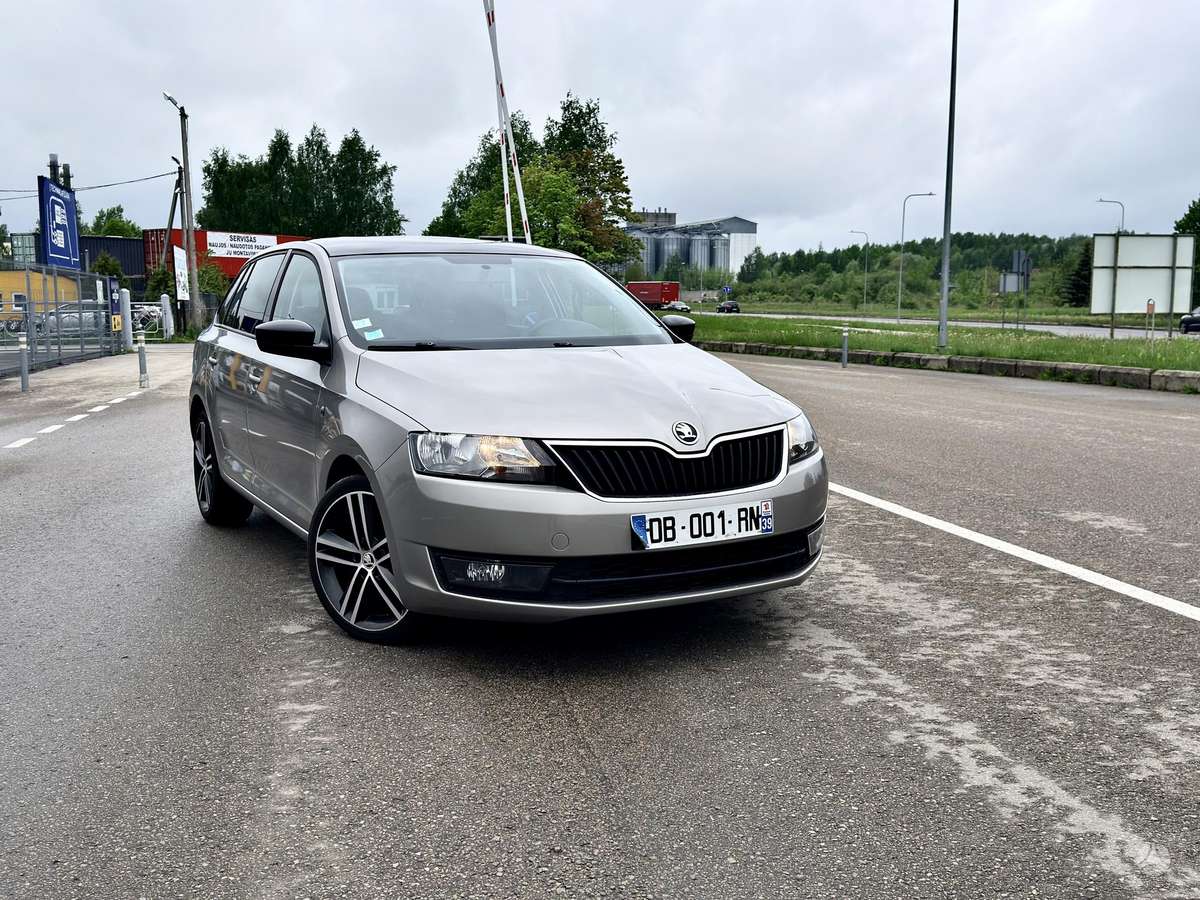 Škoda Rapid - 6