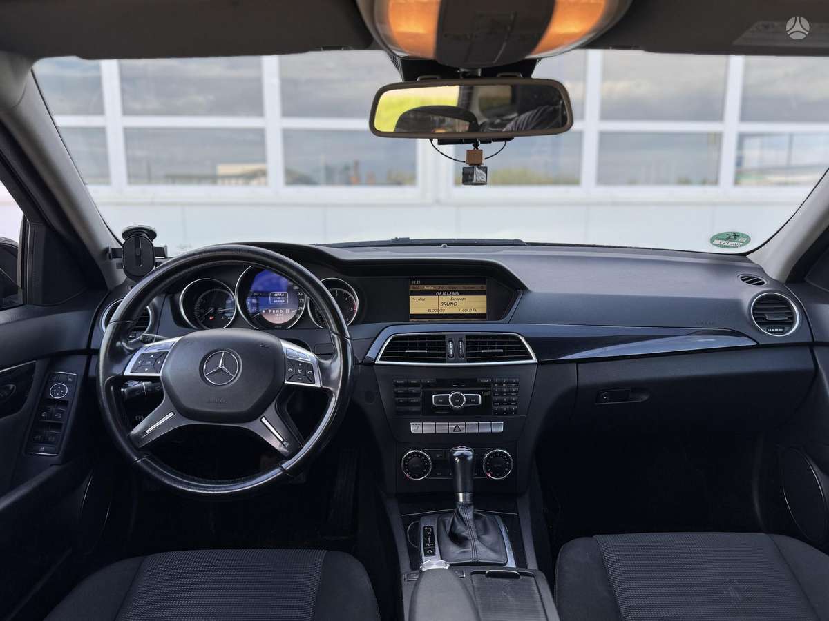Mercedes-Benz C200, 2.2 l., Универсал