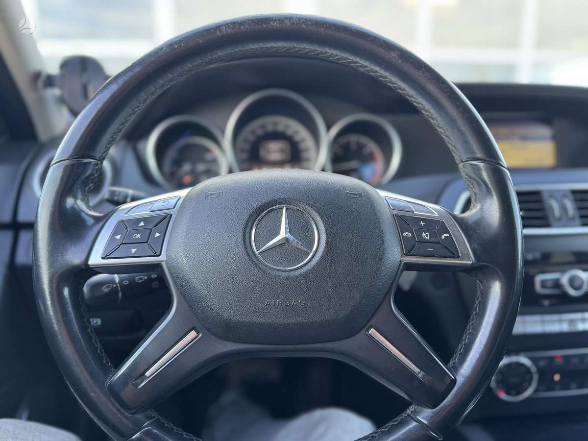 Mercedes-Benz C200, 2.2 l., Универсал