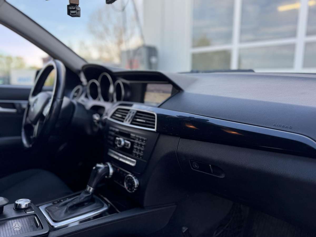 Mercedes-Benz C200, 2.2 l., Универсал