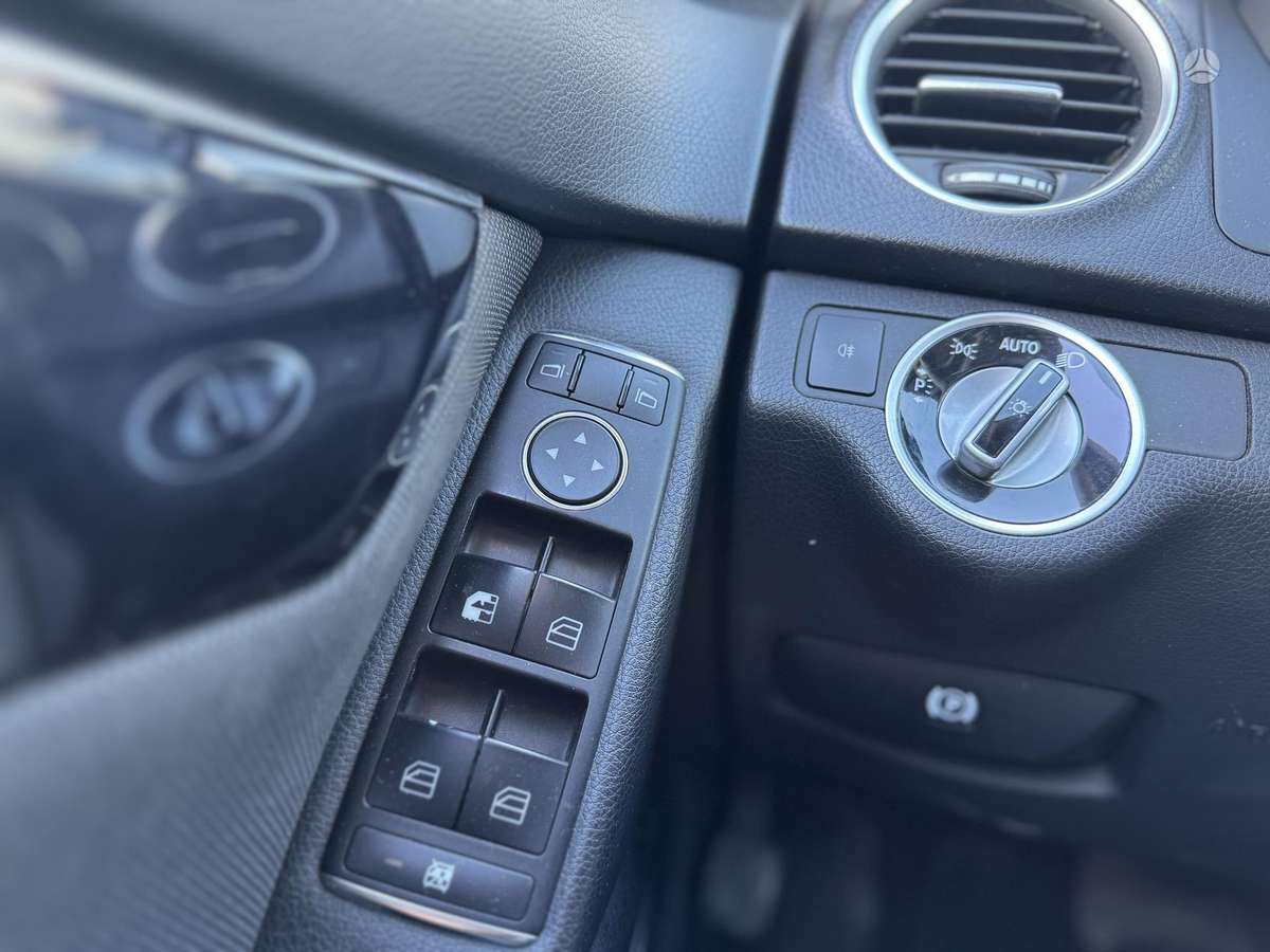 Mercedes-Benz C200, 2.2 l., Универсал