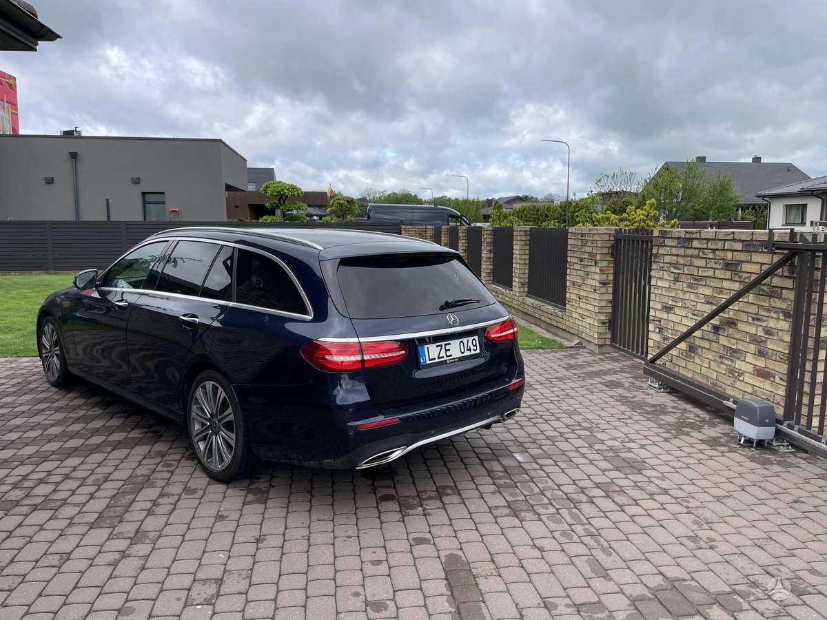 Mercedes-Benz E400, 3.5 l., Универсал