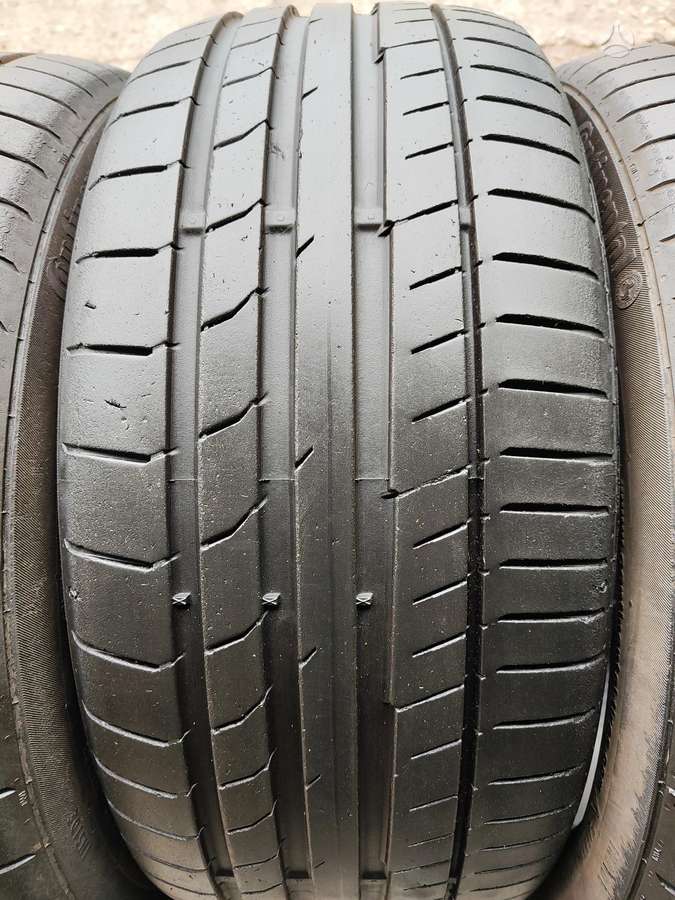 Continental, vasaras 225/40 R18