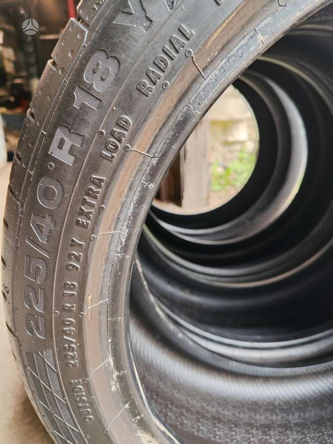 Continental, vasarinės 225/40 R18