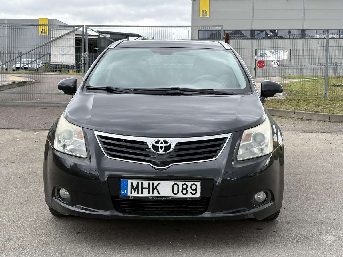 Toyota Avensis, 2.2 l., Универсал