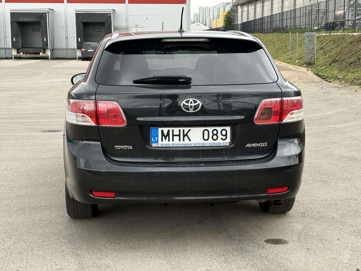Toyota Avensis, 2.2 l., Универсал