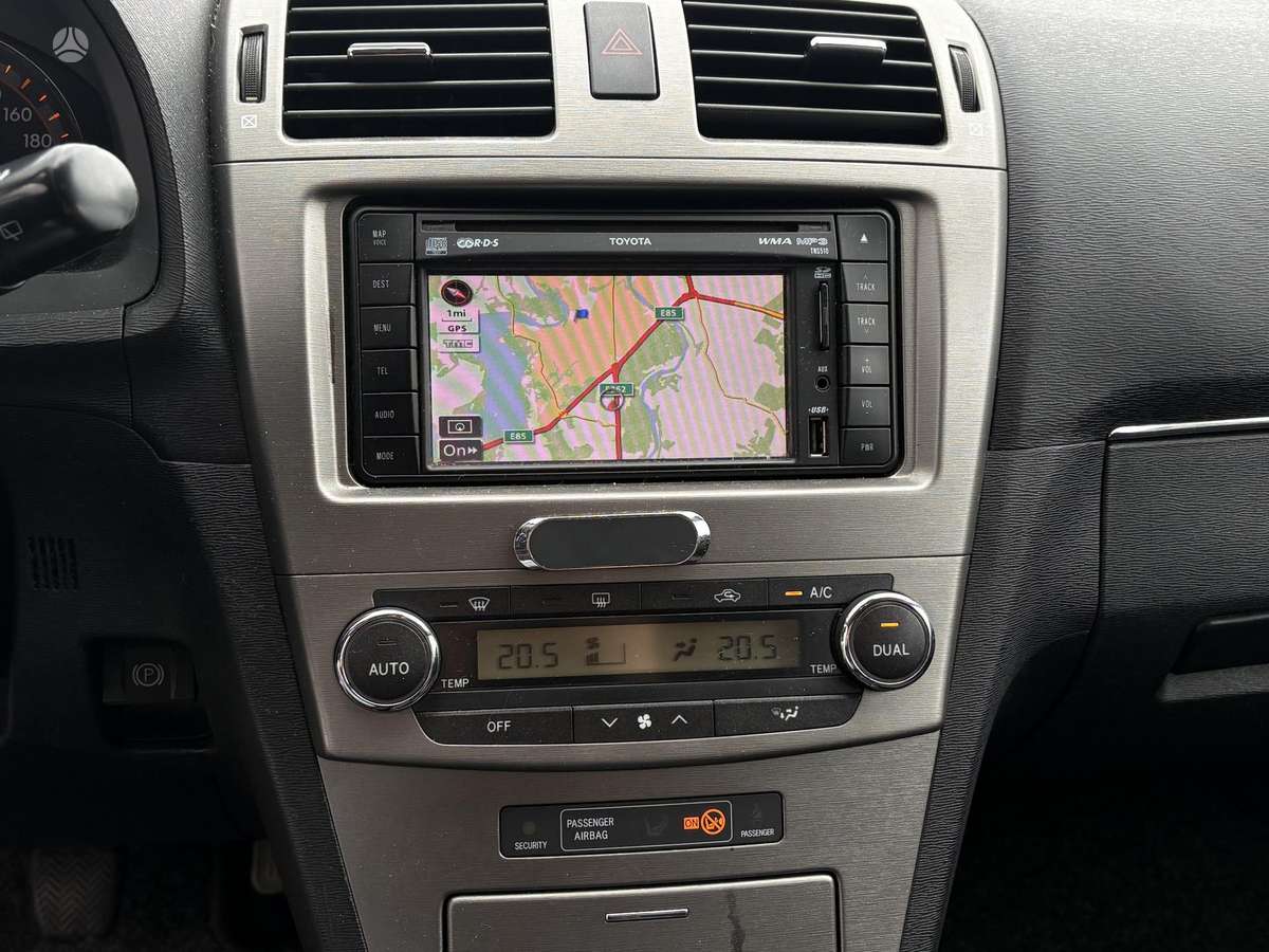 Toyota Avensis, 2.2 l., Универсал