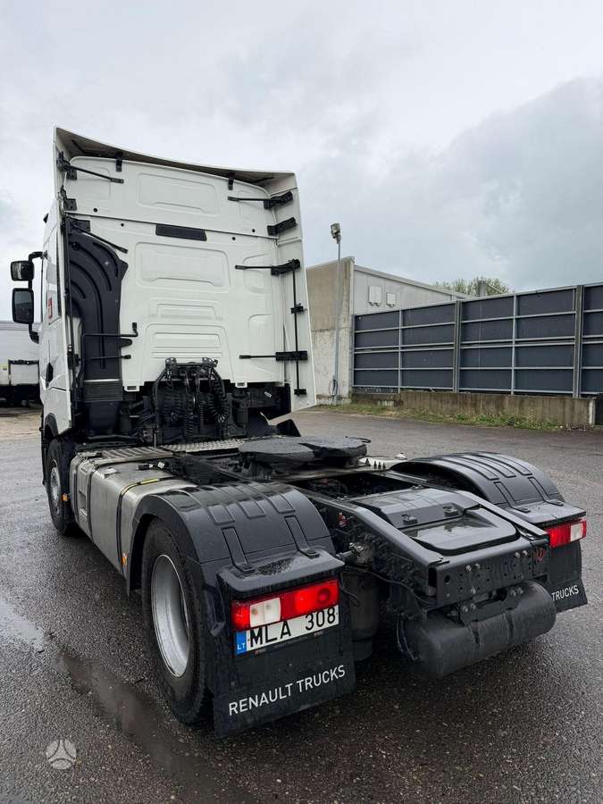Renault T 480, 2 спальных места