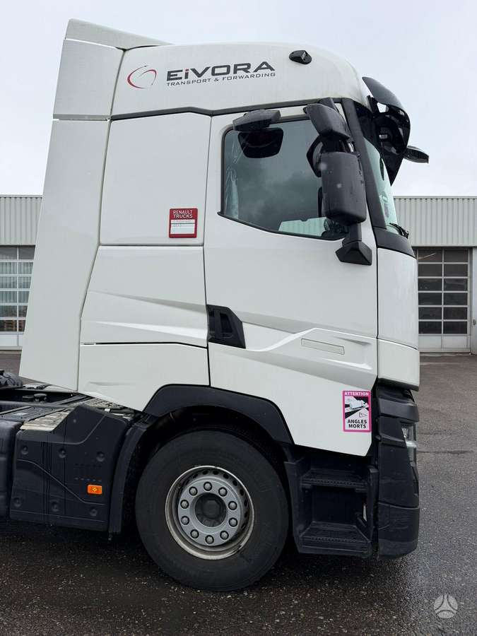 Renault T 480, double sleeper