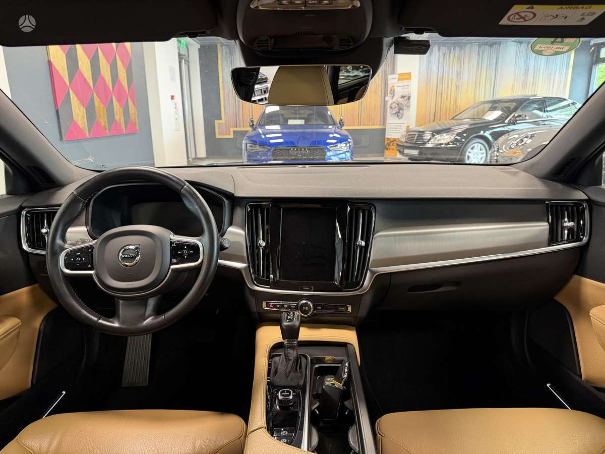 Volvo V90, 2.0 l., wagon