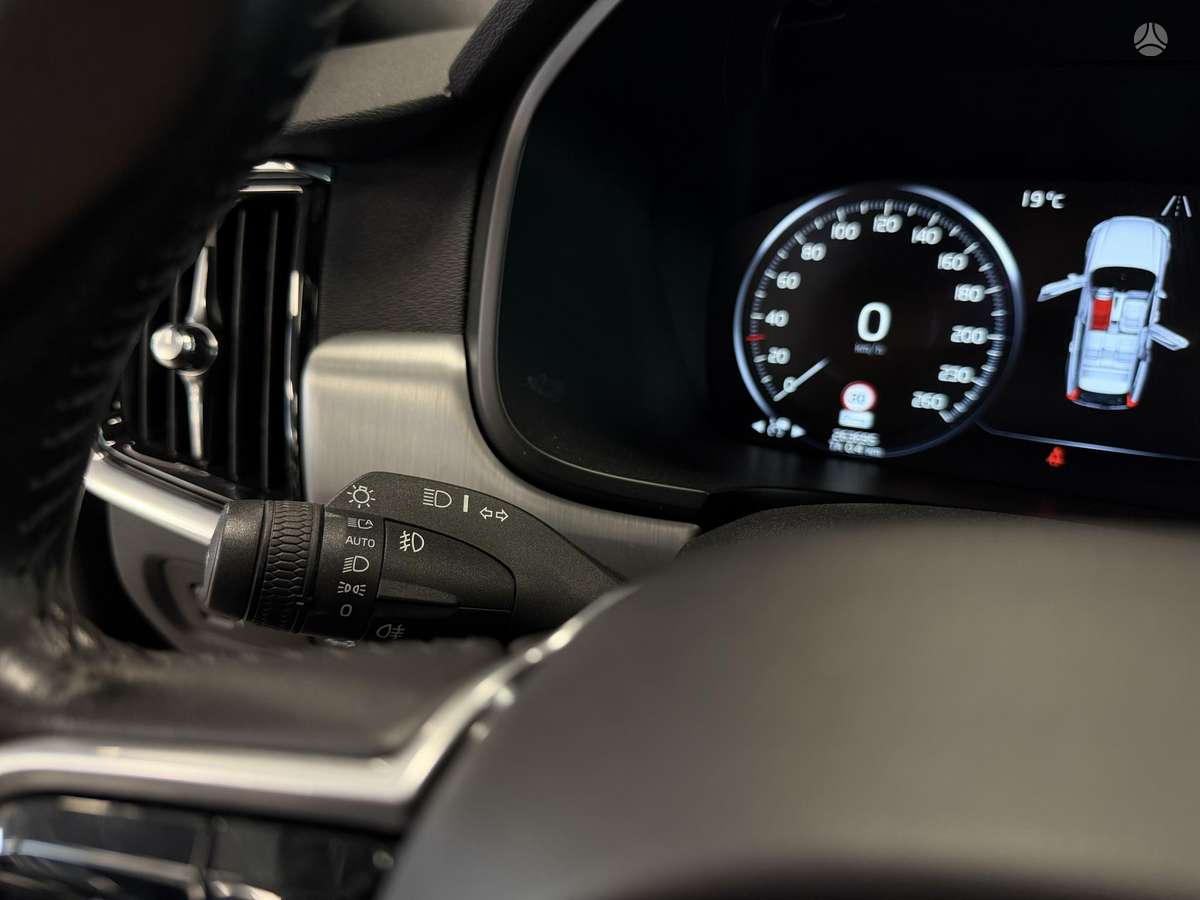 Volvo V90, 2.0 l., Универсал
