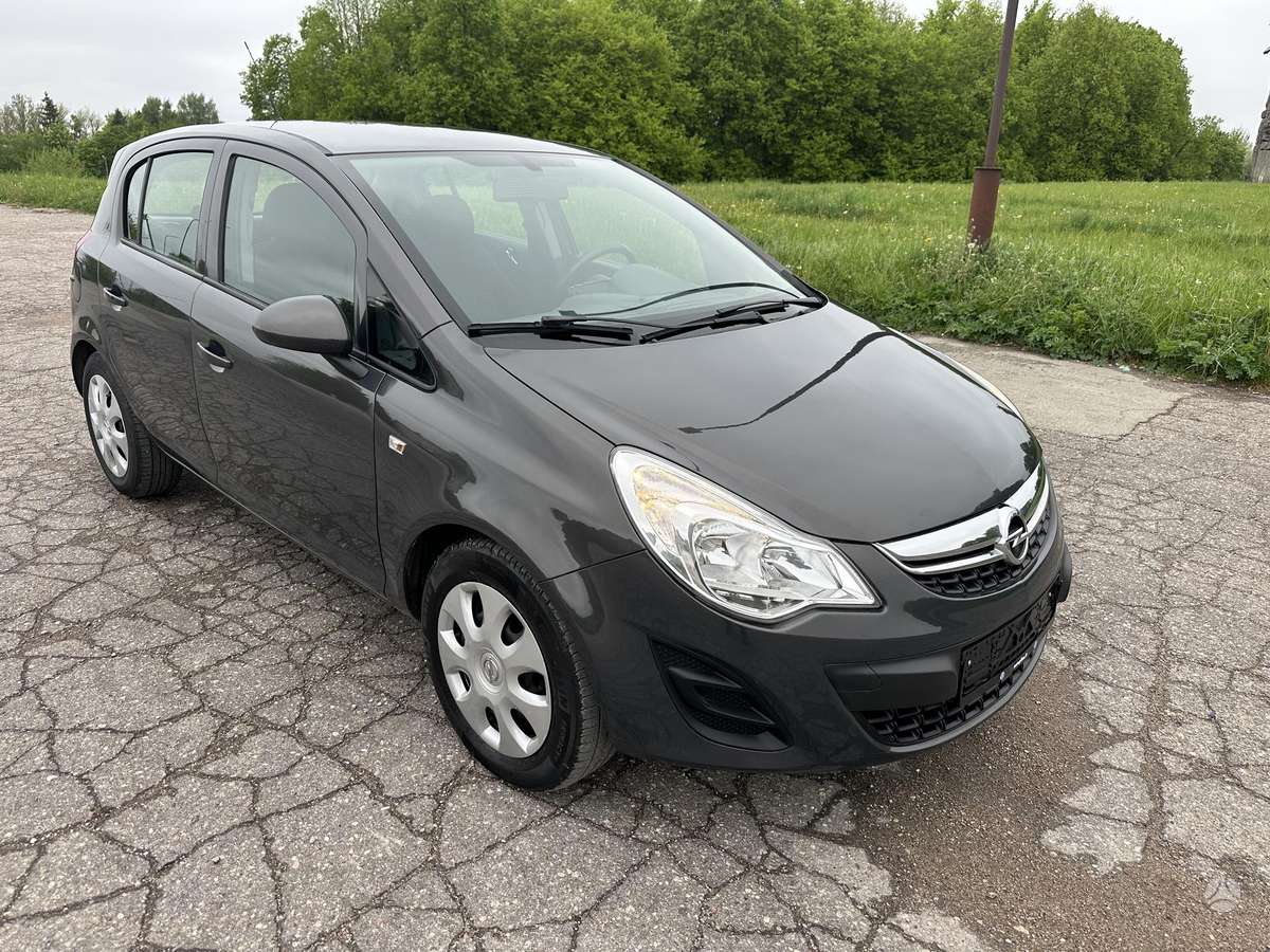 Opel Corsa, 1.3 l., Хэтчбек