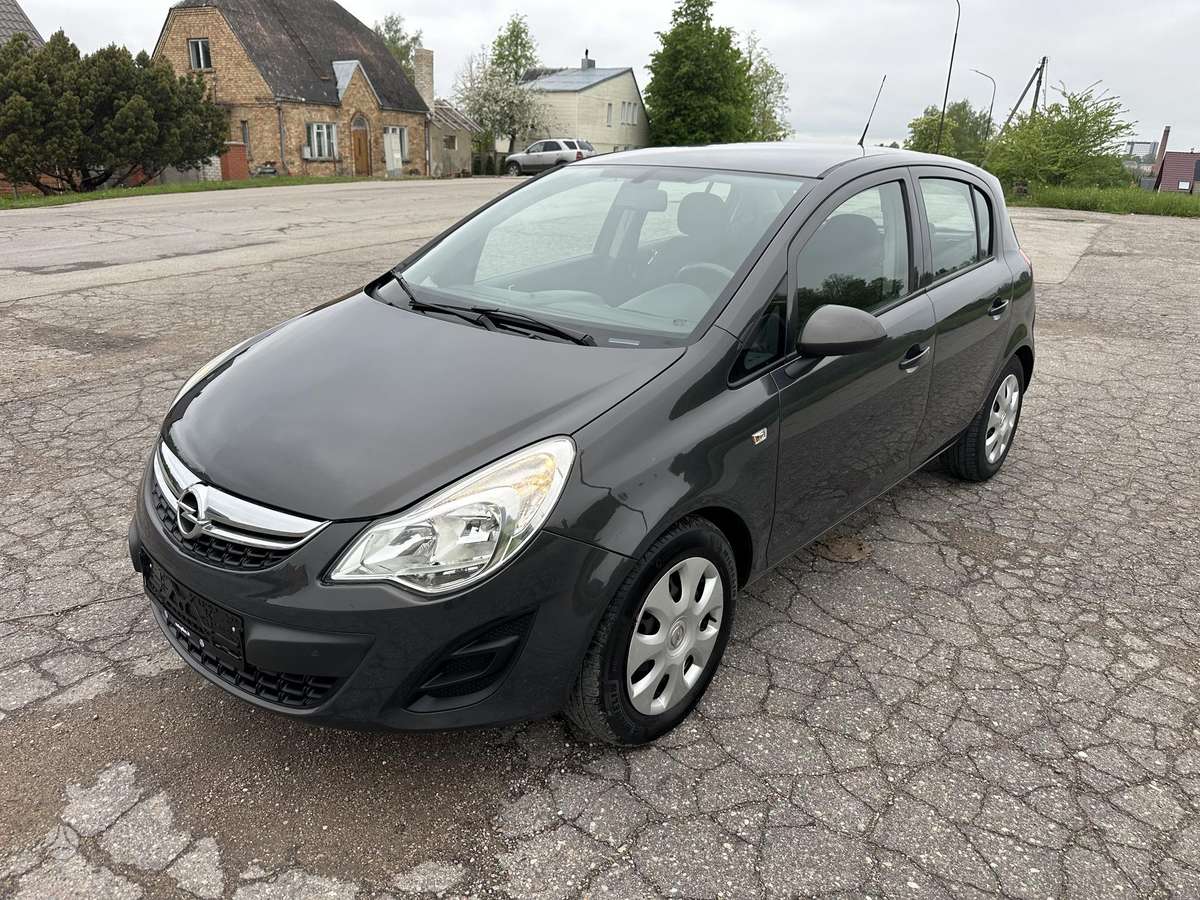 Opel Corsa, 1.3 l., hatchback