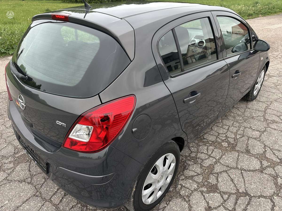 Opel Corsa, 1.3 l., hatchback