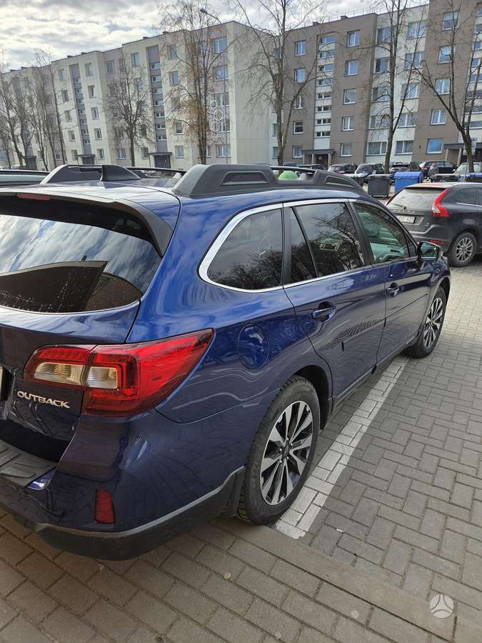 Subaru Outback - 1