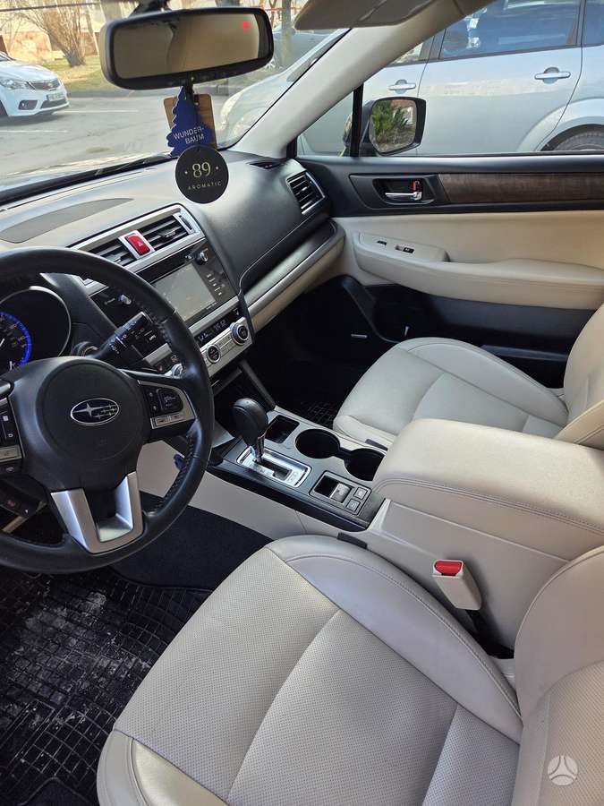 Subaru Outback - 6