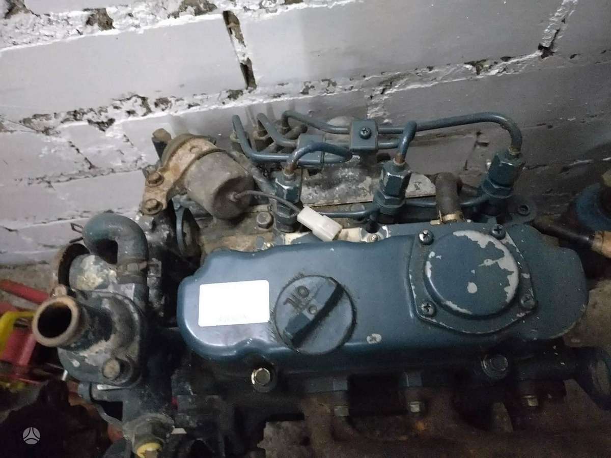 Kubota D-722