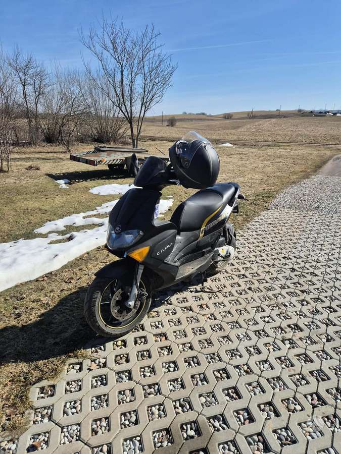 Gilera Runner 49cc, мотороллеры / мопеды