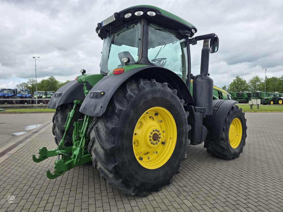 John Deere 8370R, traktori