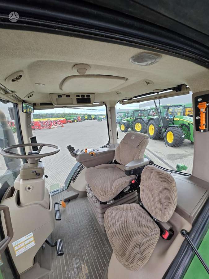 John Deere 8370R, traktori