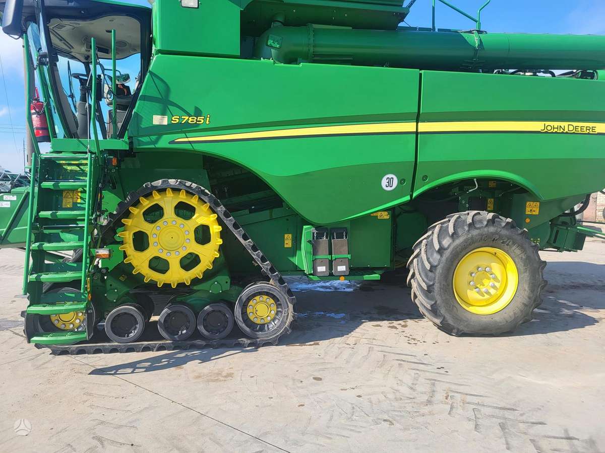 John Deere S785, kombaini