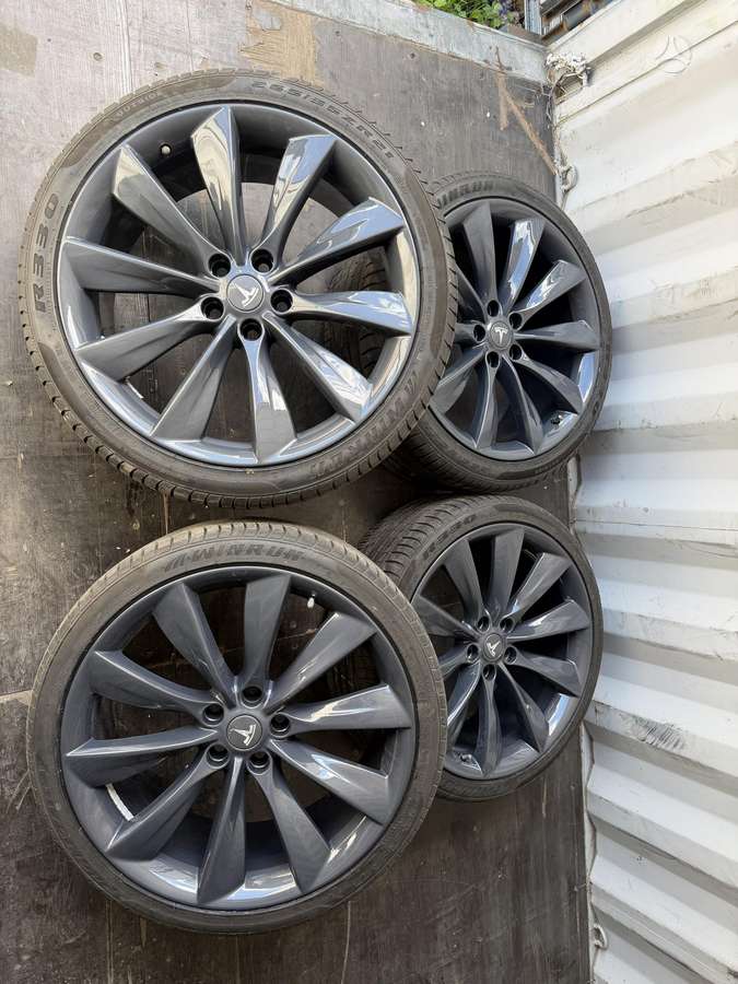 TESLA S, light alloy, R21