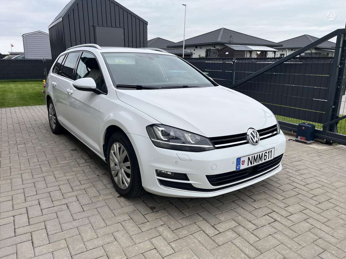 Volkswagen Golf - 4