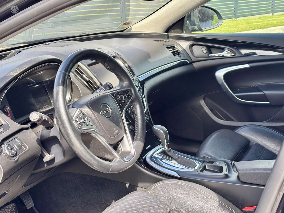 Opel Insignia, 2.0 l., Универсал