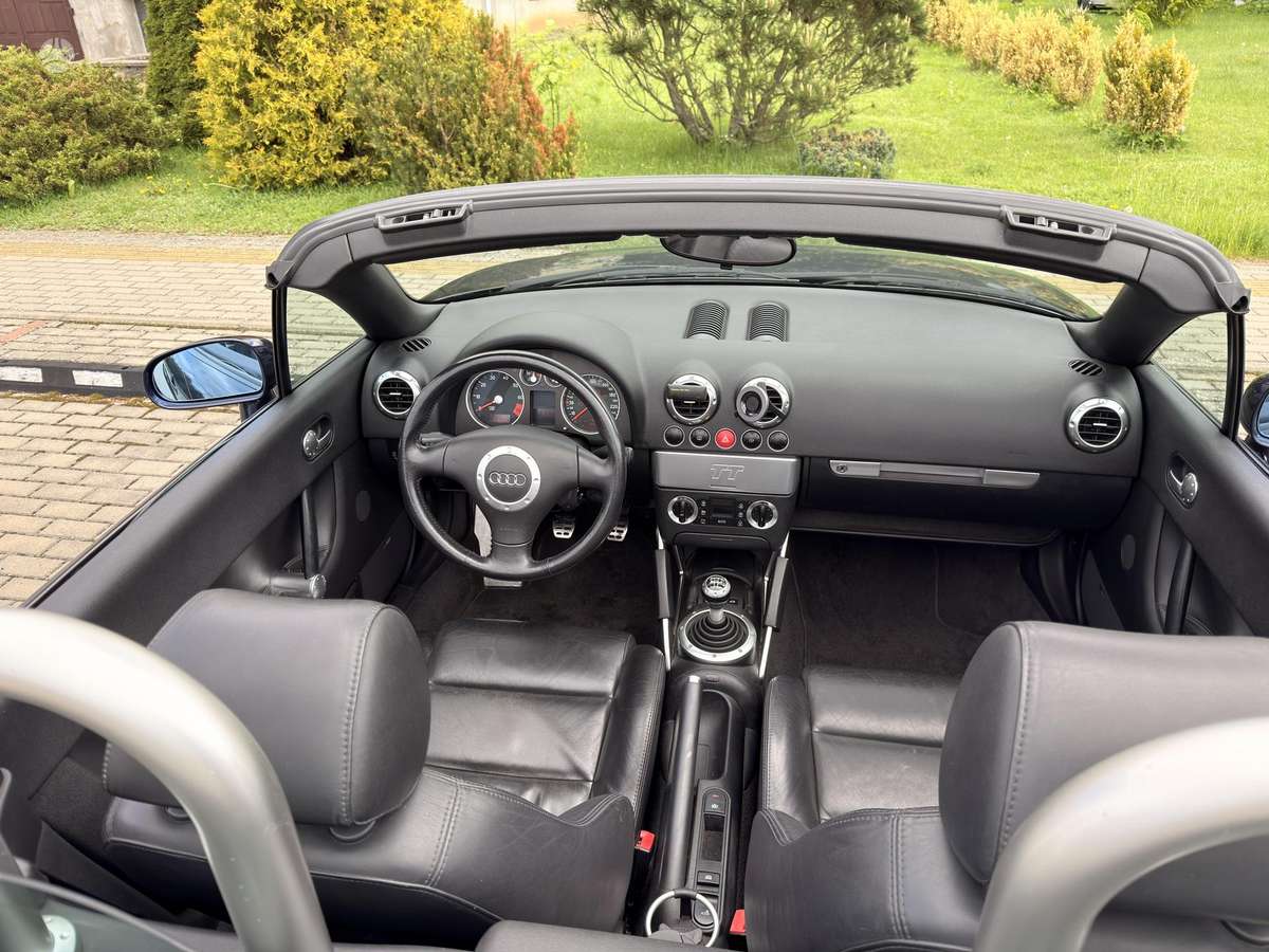 Audi TT, 1.8 l., convertible