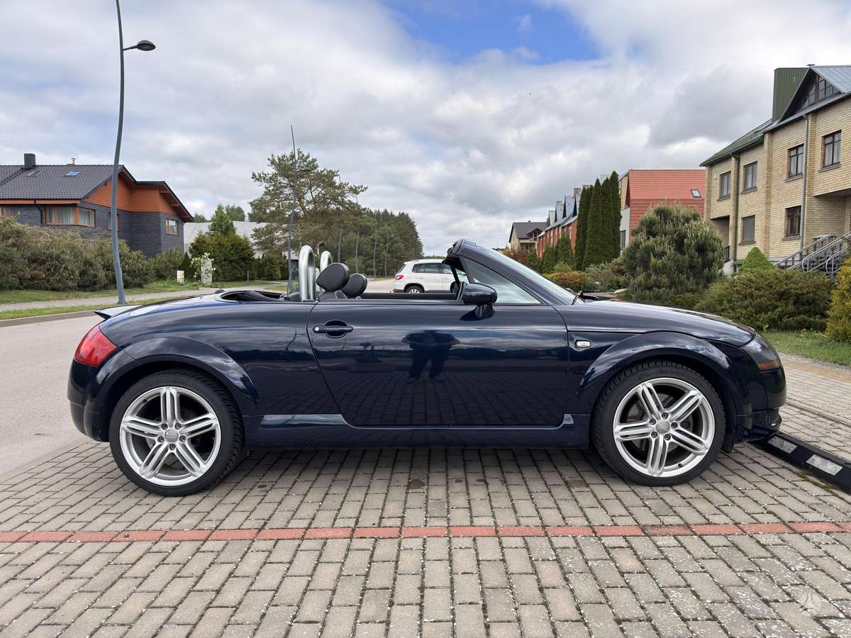 Audi TT, 1.8 l., Кабриолет