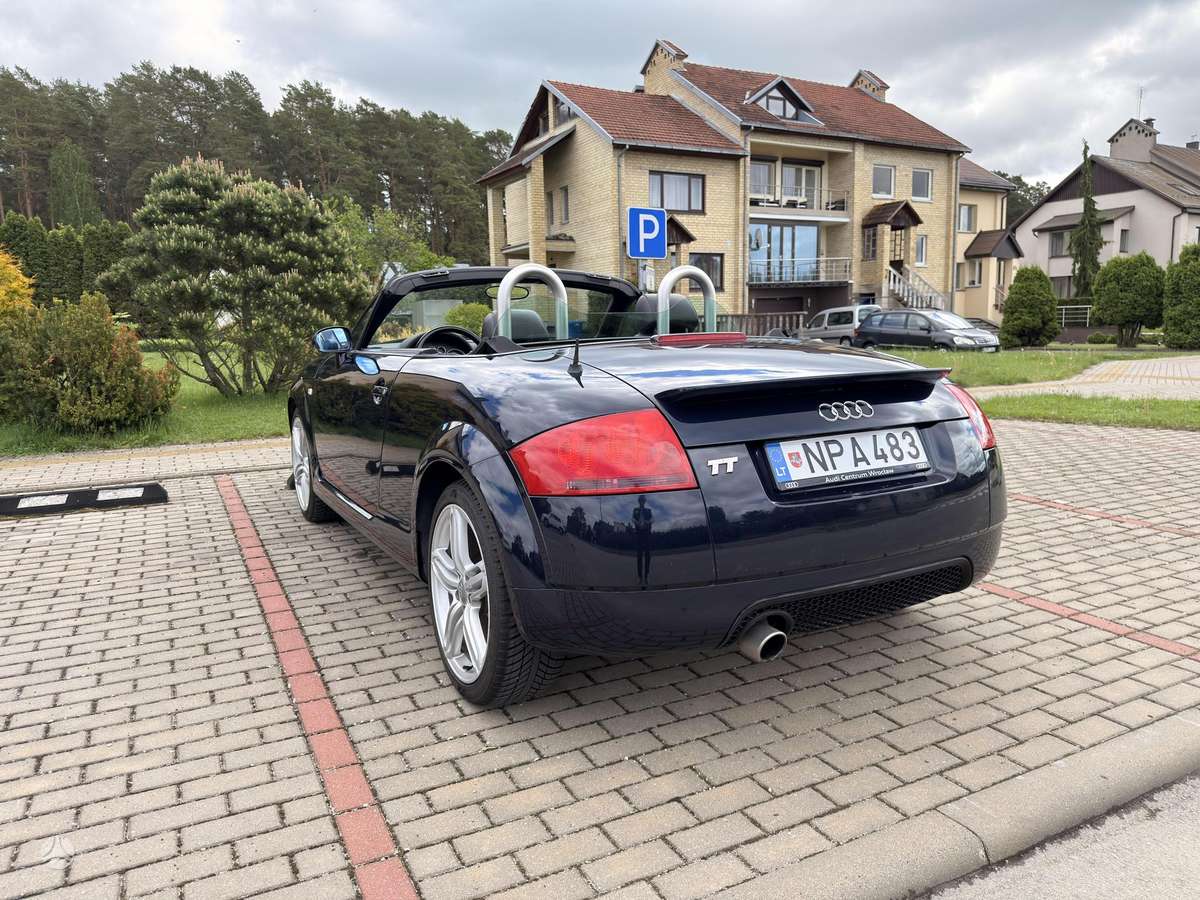 Audi TT, 1.8 l., convertible
