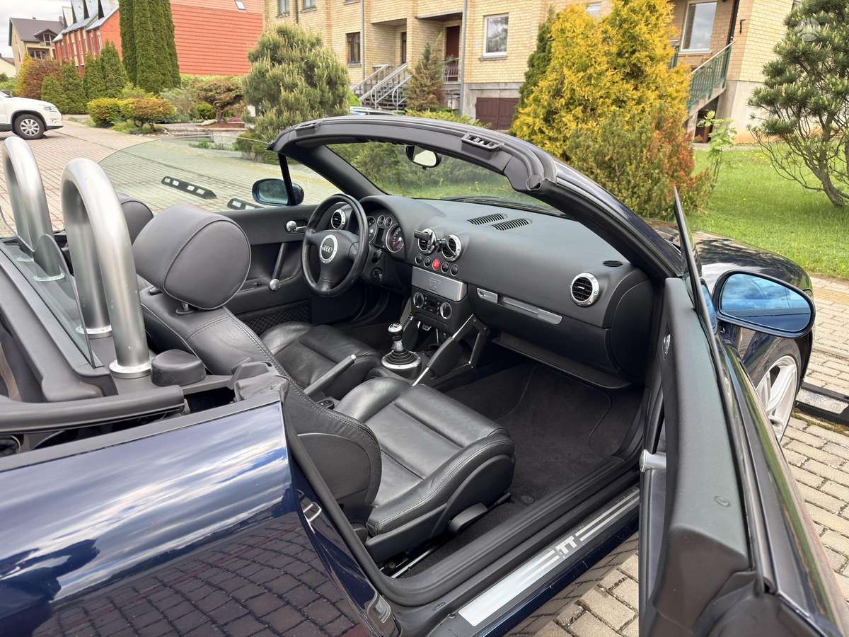 Audi TT, 1.8 l., Кабриолет