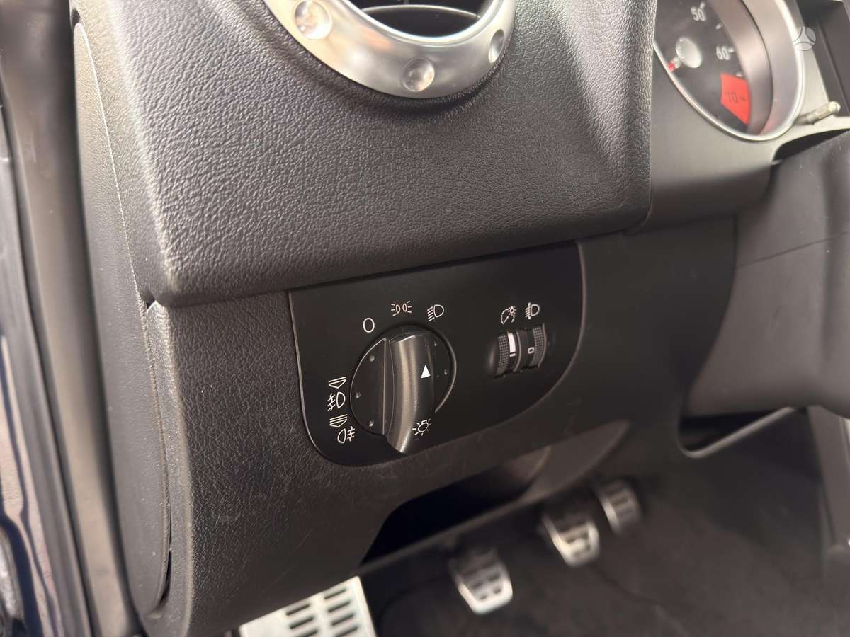 Audi TT, 1.8 l., convertible