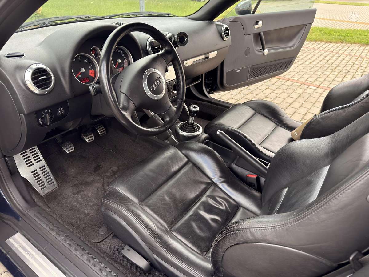 Audi TT, 1.8 l., Кабриолет