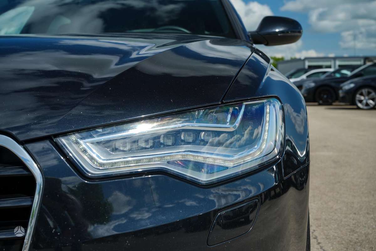 Audi A6, 3.0 l., wagon