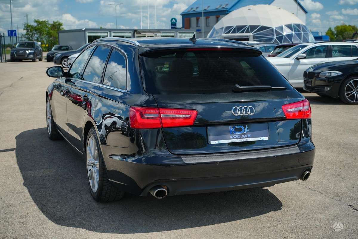 Audi A6, 3.0 l., universalas