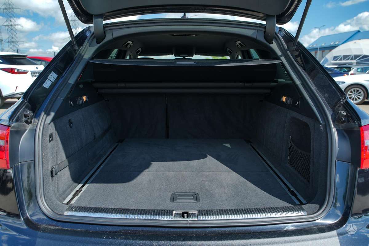 Audi A6, 3.0 l., wagon