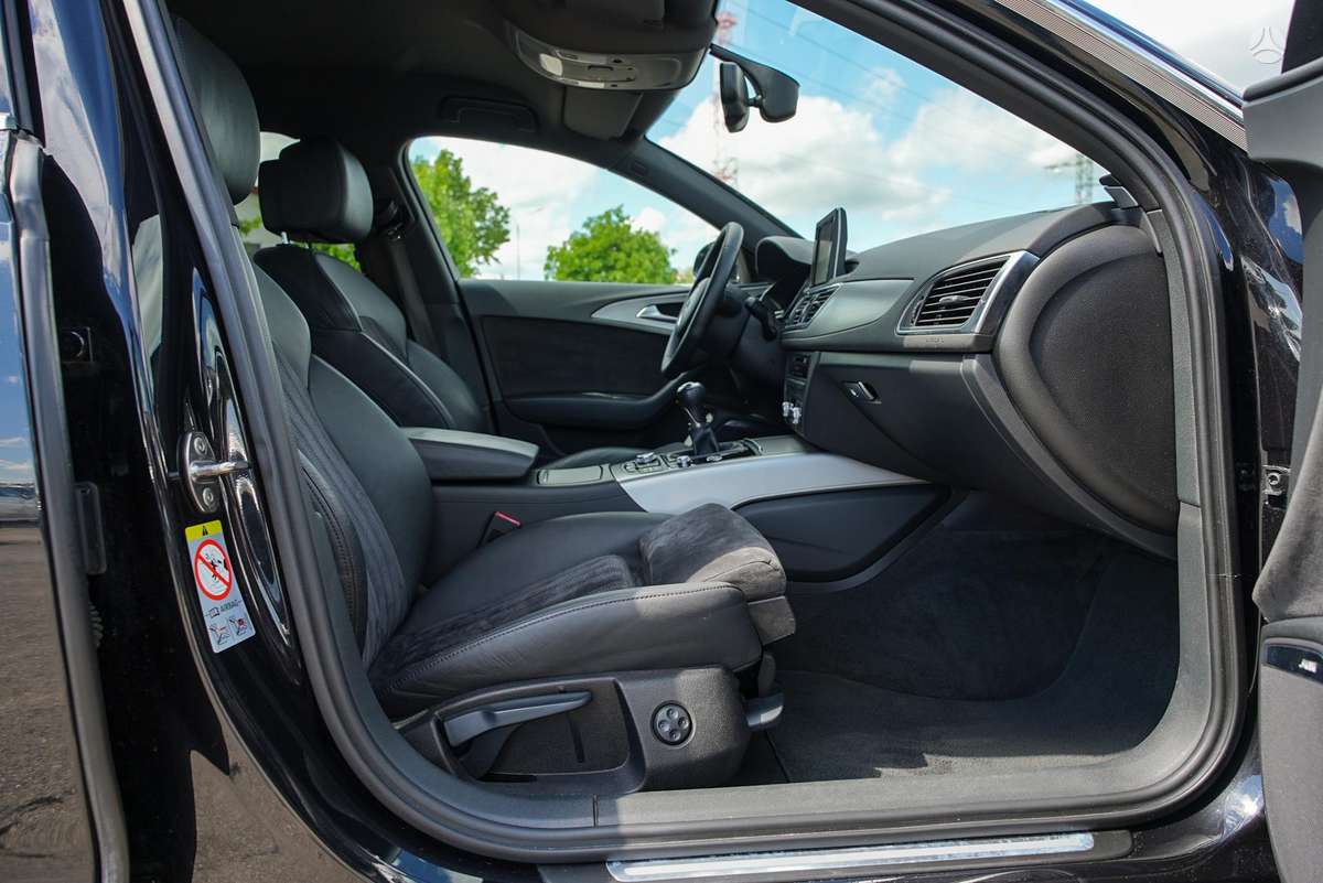 Audi A6, 3.0 l., wagon