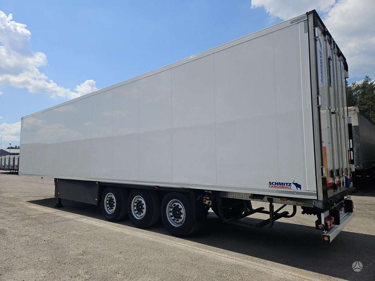 Schmitz SCB*S3B, refrigerated