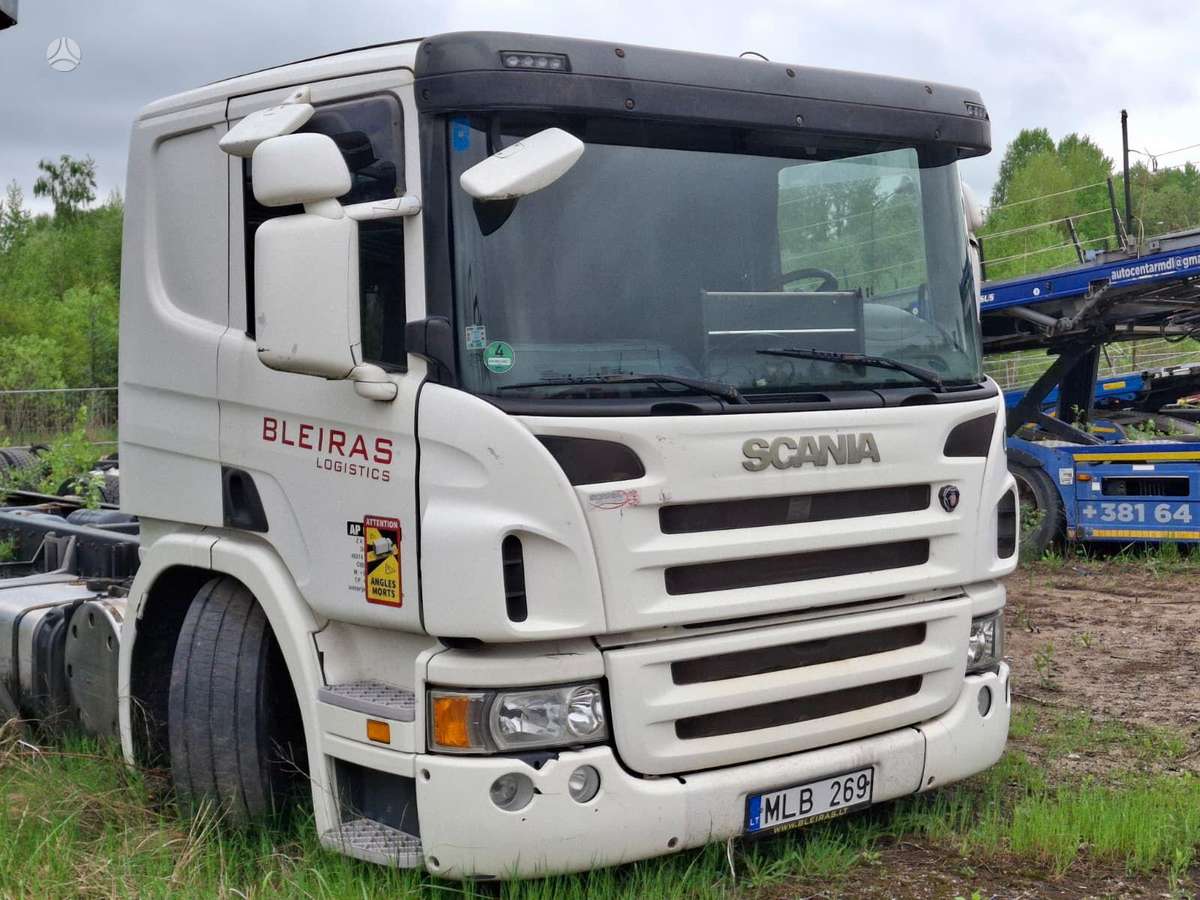 Scania P420, cab-chassis trucks