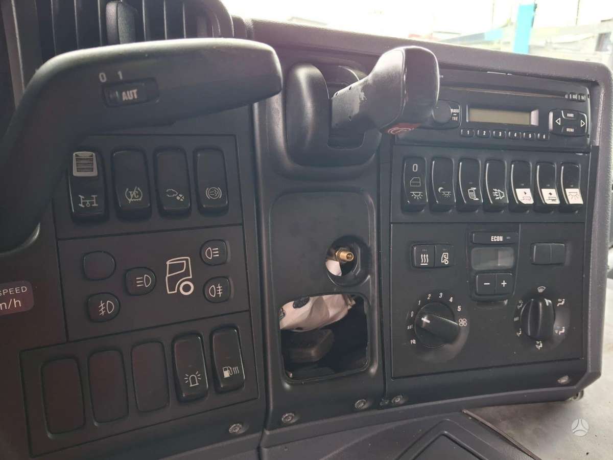 Scania P420, шасси