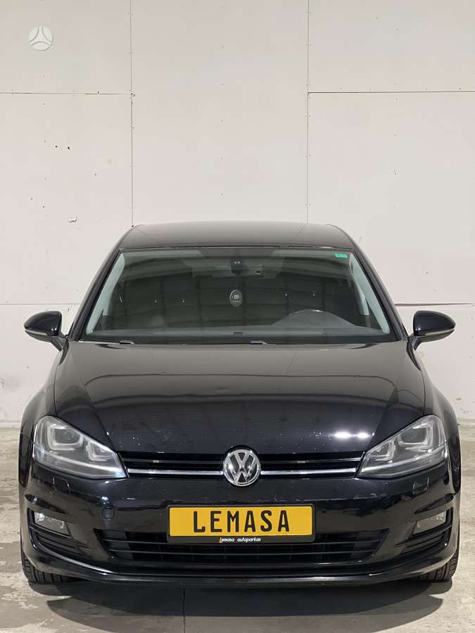 Volkswagen Golf - 5