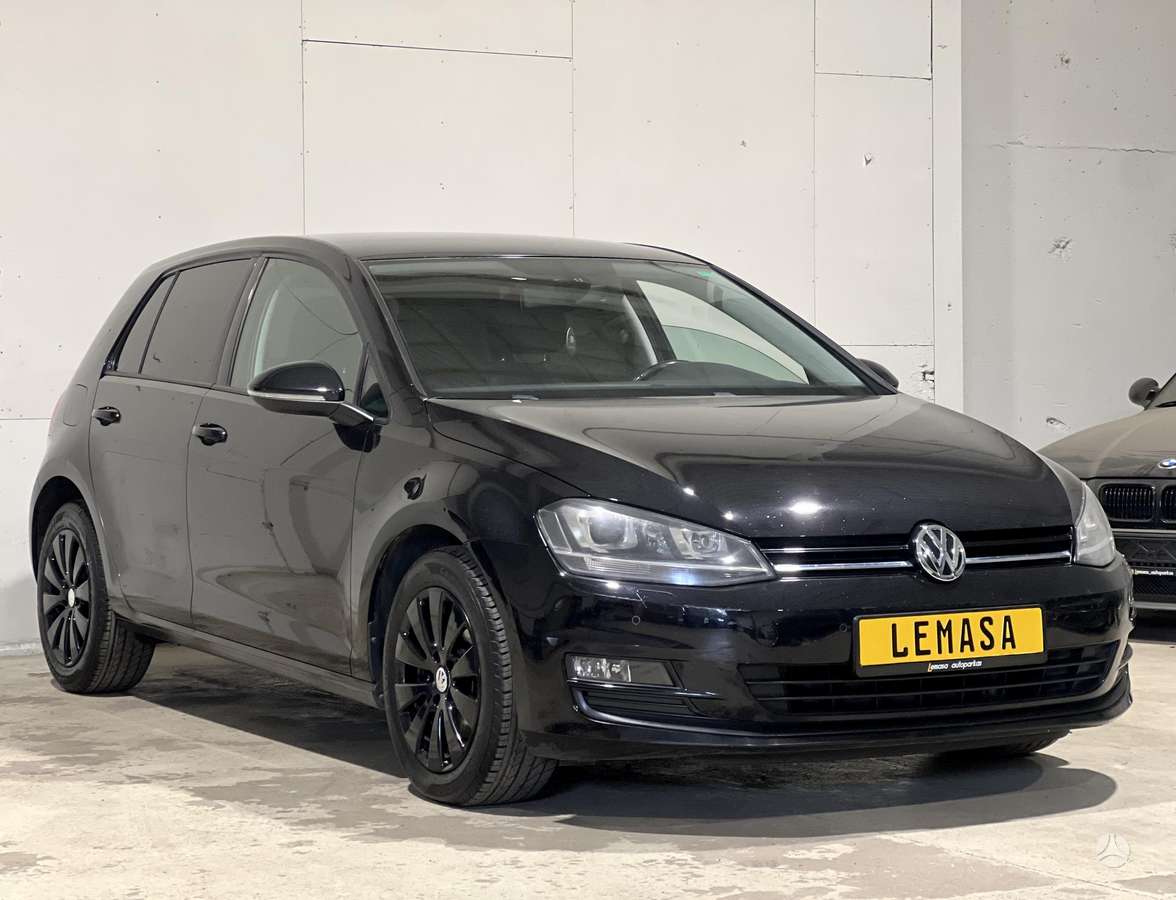 Volkswagen Golf - 9