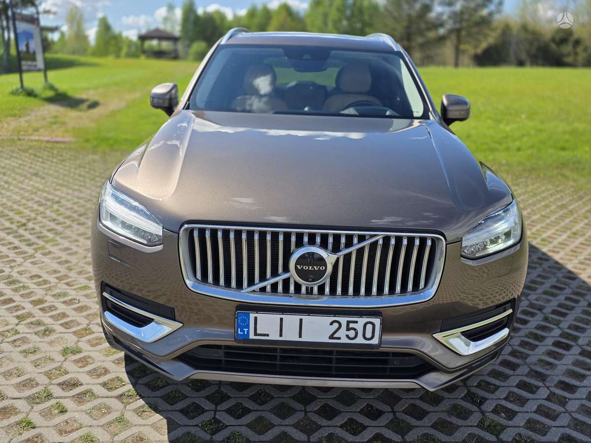 Volvo XC90 - 2