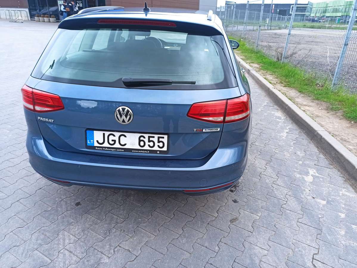 Volkswagen Passat, 1.6 l., Универсал