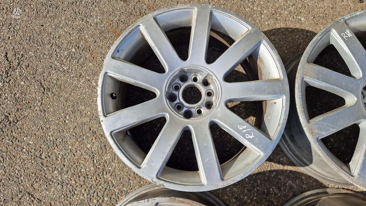 Volkswagen, lengvojo lydinio, R18